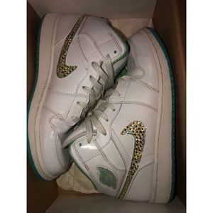 2011 Women / Men Air Jordan 1 Phat (Kids)